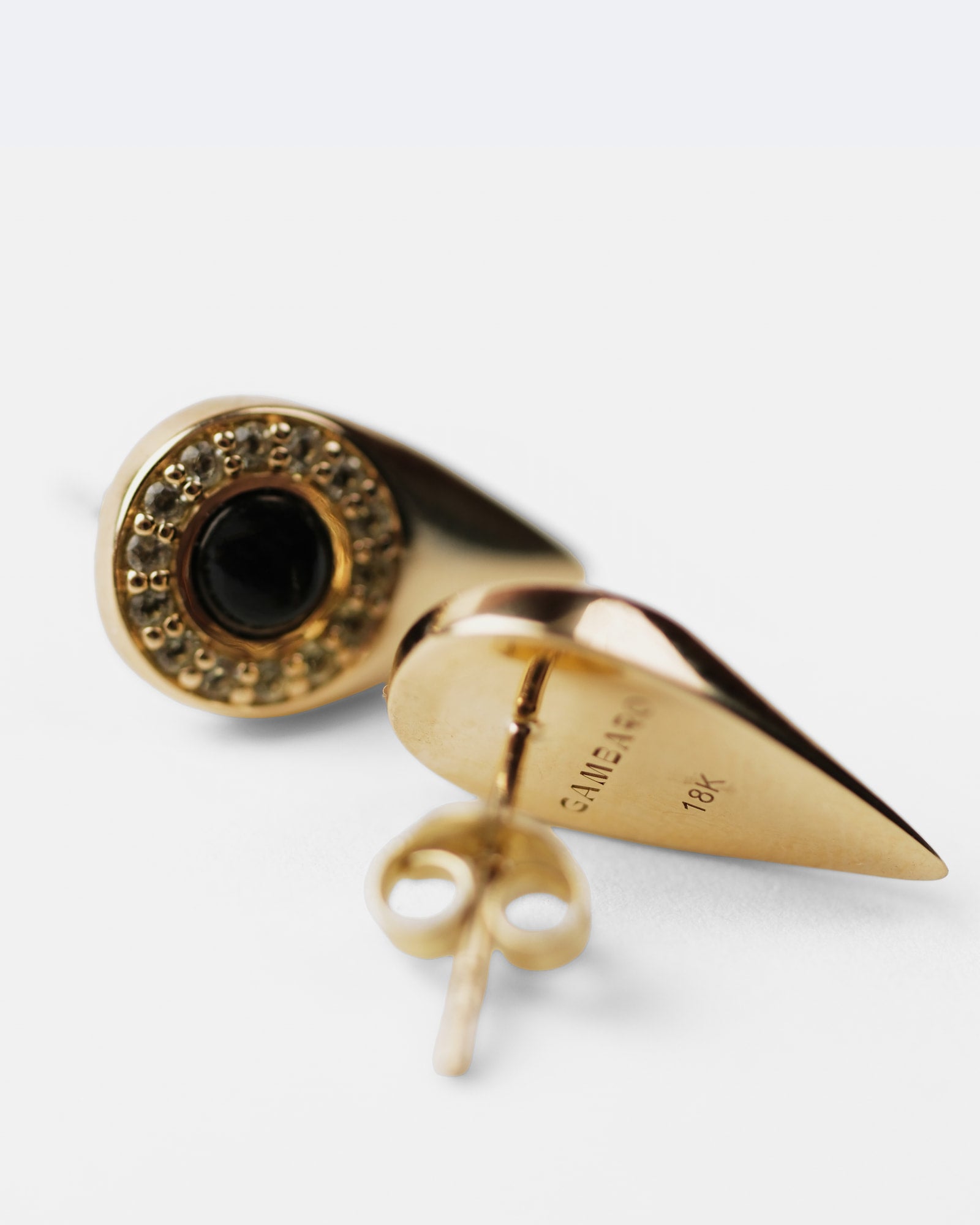 Mini Vetra Gold Earrings